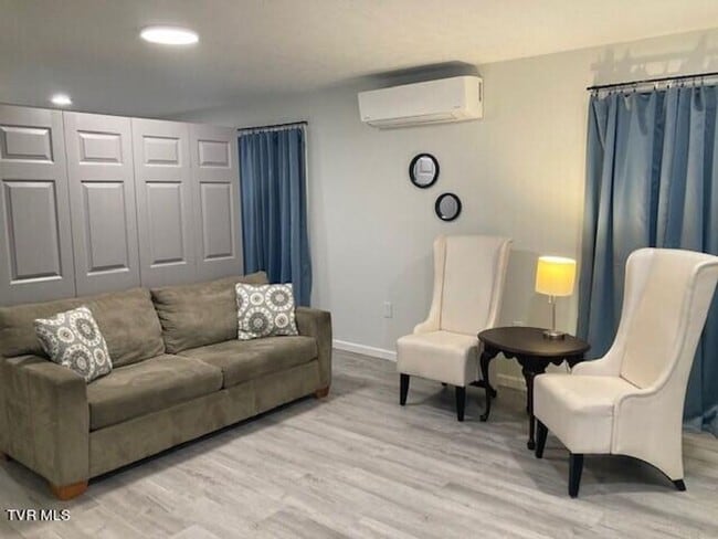 Photo - 1220 Morningside Cir Unidad 2