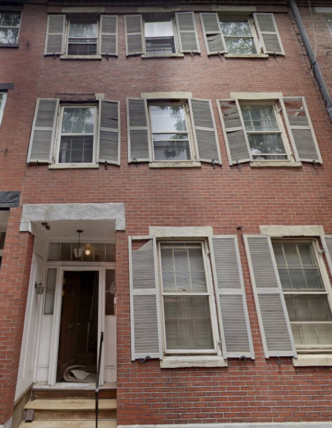 Photo - 16 Melrose St Unit 4