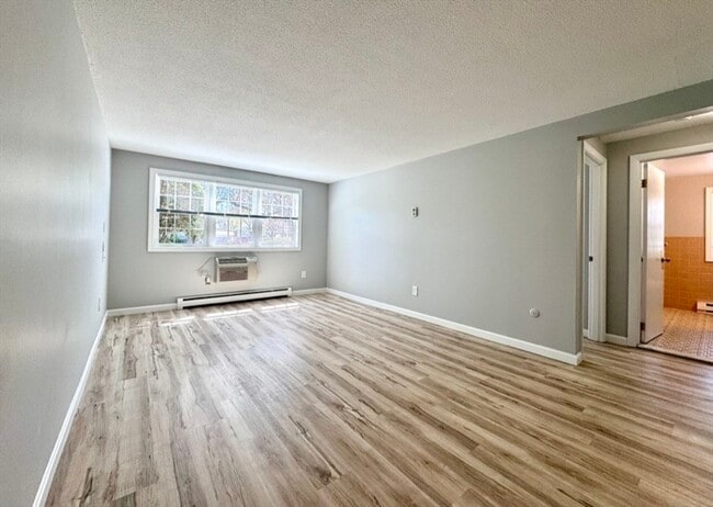 Photo - 1 Old Colony Ln Unit 2