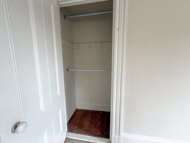 Photo - 233 Forest St