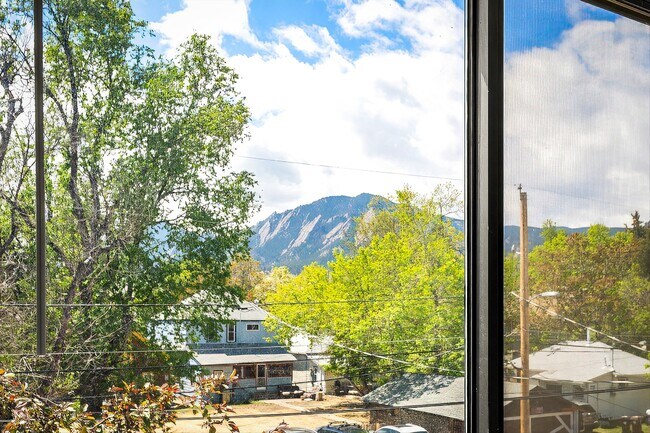 Photo - Canyon Place Apartments