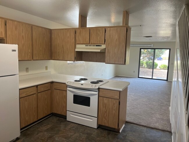7665 Spouse Dr Unit 1