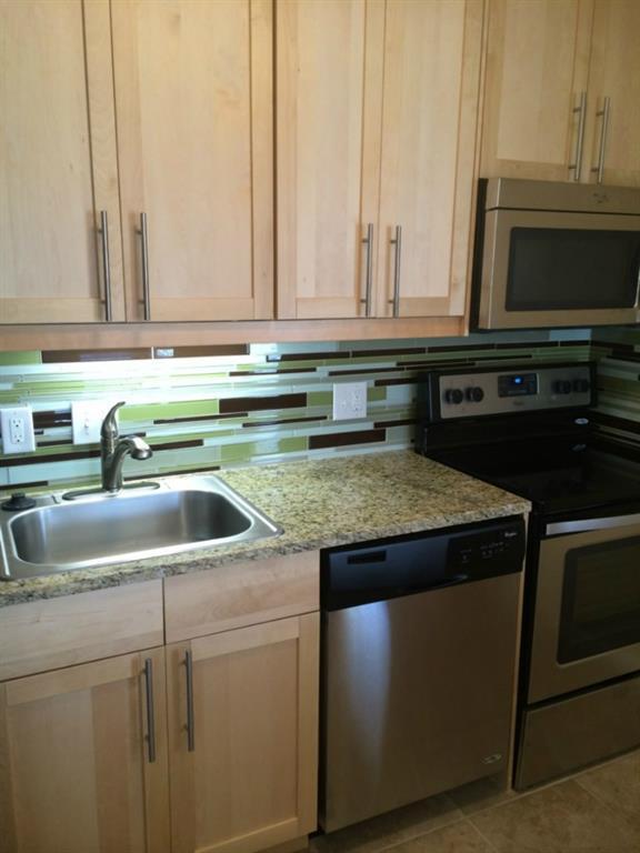 Photo - 7685 Northcross Dr Unit 1009