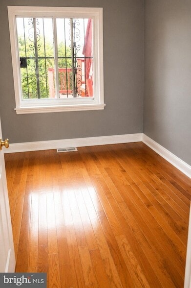 Photo - 59 Galveston Pl SW Unidad 2