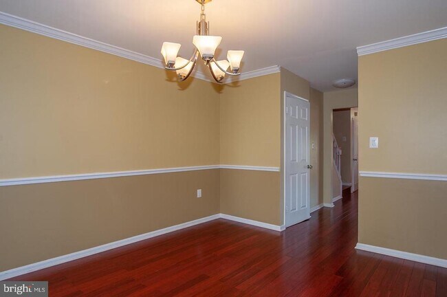 Photo - 6158 Old Brentford Ct