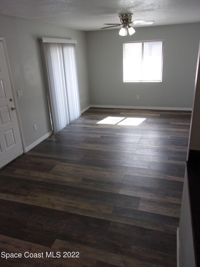 Photo - 1050 N Fiske Blvd Unit 406