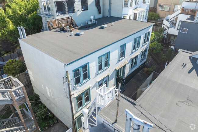 Exterior alternativo - 829-833 Union St