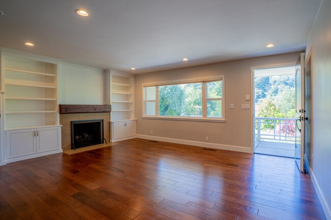 Photo - 11 Edgewood Ct
