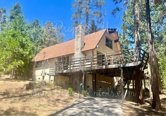 Building Photo - Cozy 3 Bed Mi Wuk Home Minutes from Lake &...