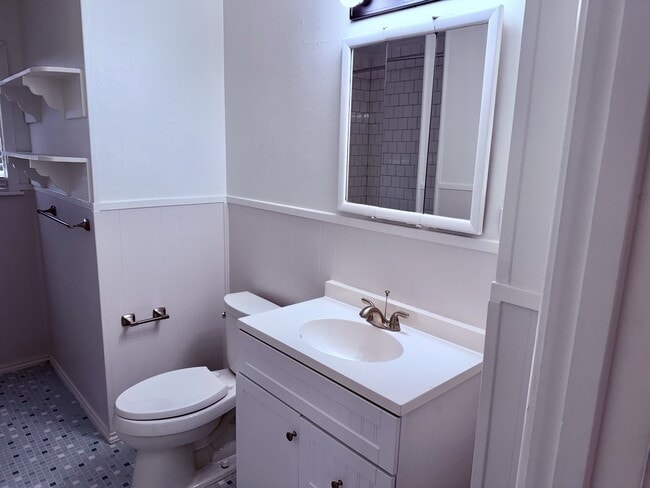 Photo - 4210 37th St