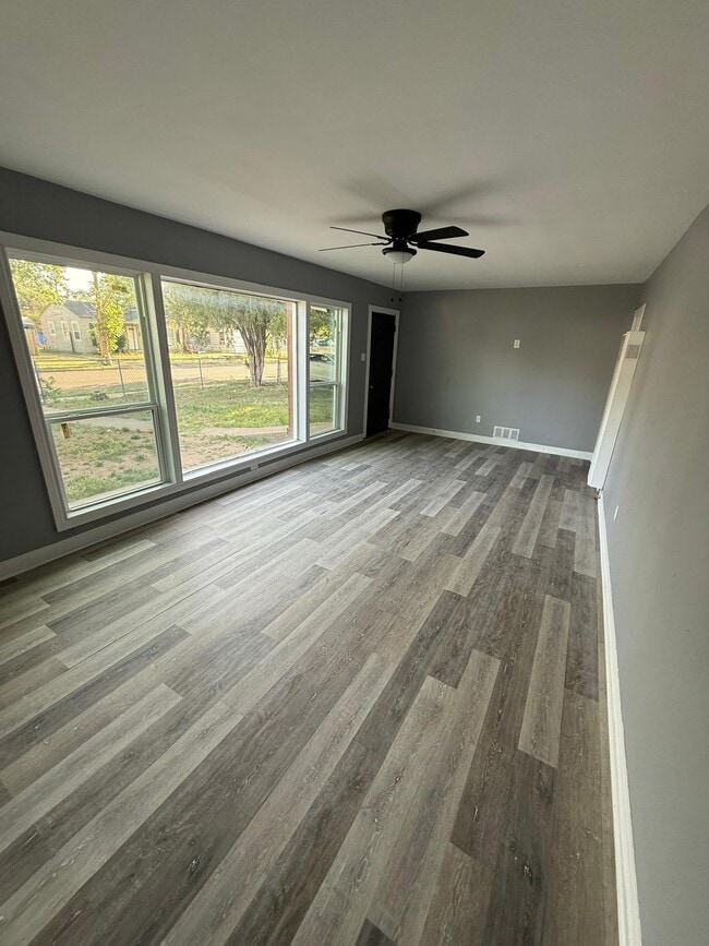 Photo - 1505 28th St