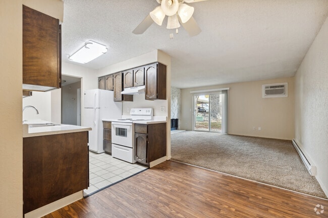 2BR, 2BA - 1,152SF - Dining Room