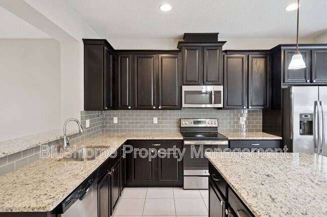 Photo - 7995 Ava Jade Aly