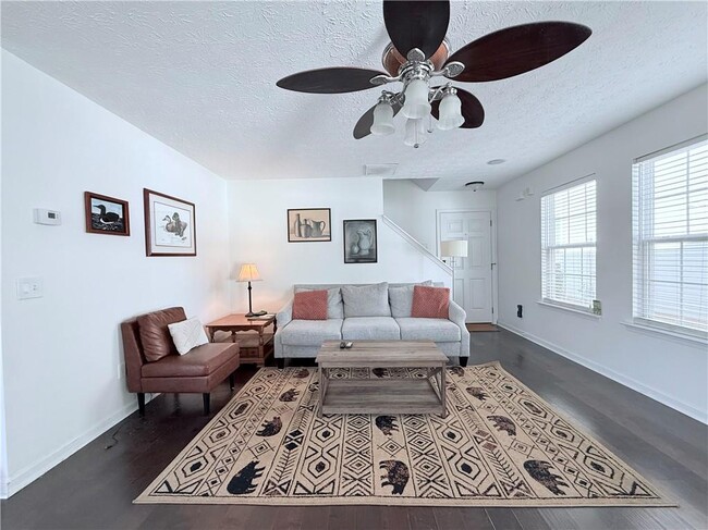 Photo - 5705 Mountain Top Pl