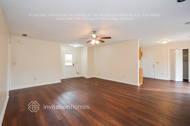 Photo - 403 Cindy Dr SE