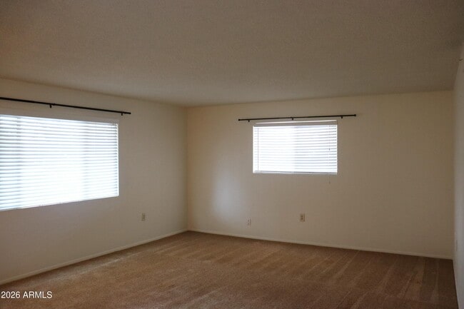 Photo - 517 Phillip Dr