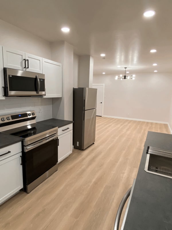 Building Photo - 5140 Butler St Unit 2