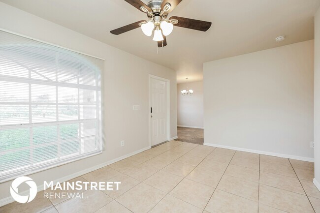 Photo - 2607 30th St SW