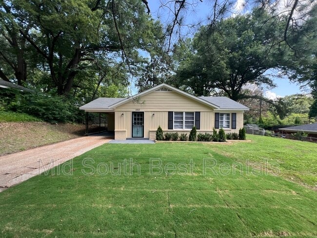 Photo - 1352 Haywood Ave Casa