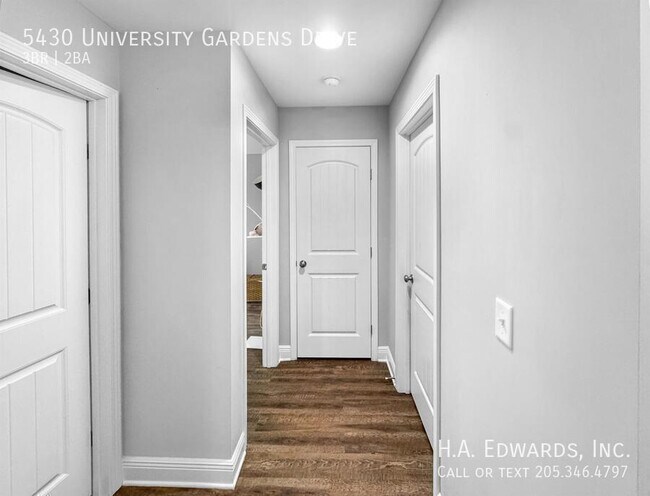 Photo - 5430 University Gardens Dr