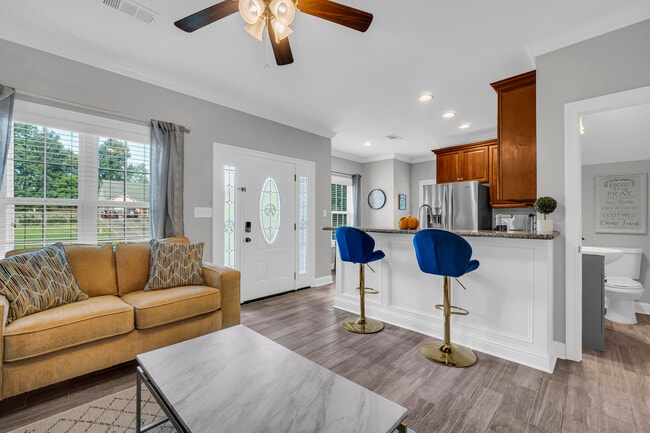 Photo - 923 Muirfield Dr