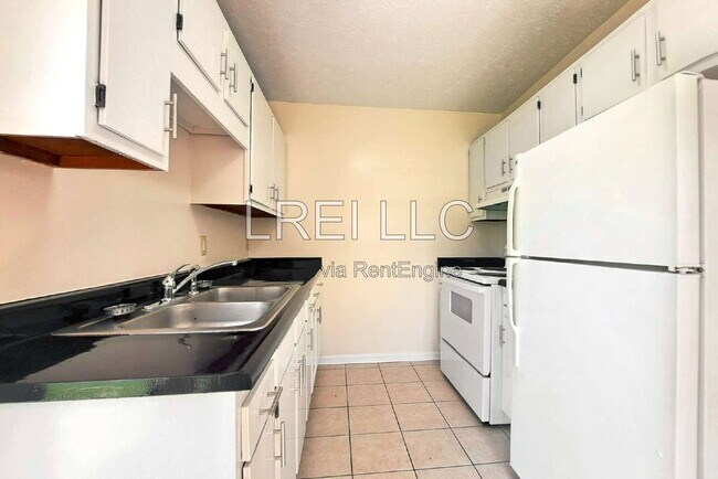 Photo - 4305 Norene Ln Unit 2