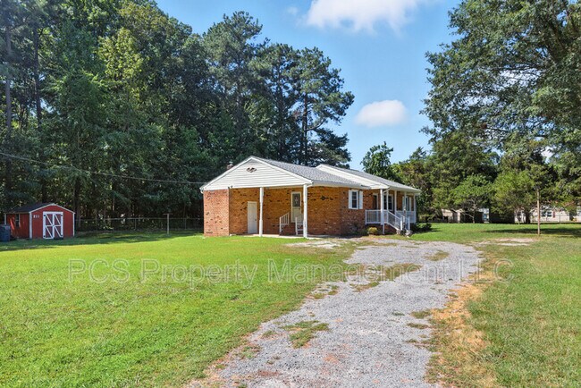 Photo - 2111 Clary Rd