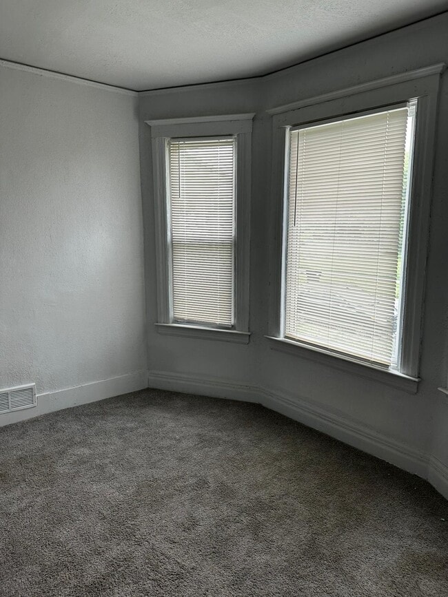Photo - 5409 Fischer St