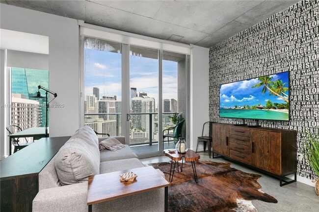 Photo - 151 SE 1st St Unidad 3103