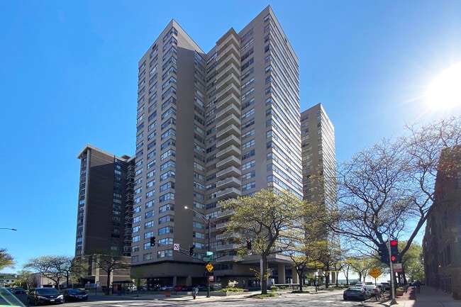Photo - 6301 N Sheridan Rd Unidad 16C Rental