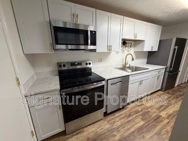 Building Photo - 9397 London Tower Ct Unit 503