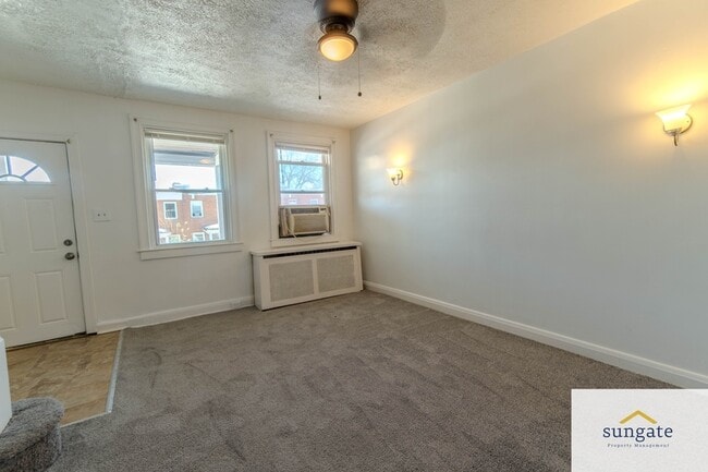 Photo - 2018 Griffis Ave