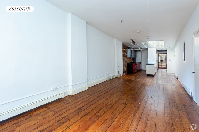 Building Photo - 143 W 21st St Rental