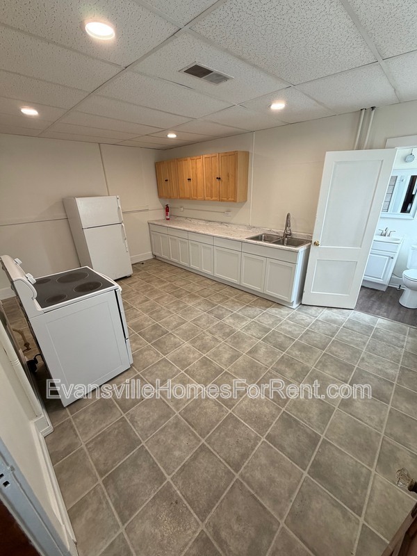 Photo - 927 Harmony Way