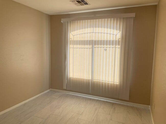 Photo - 4 Bedroom, 2 Bath New paint and flooring