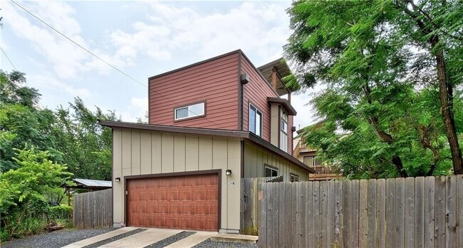 Photo - 2204 E 13th St Townhome
