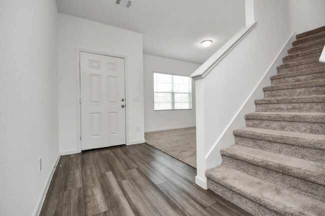 Photo - 4910 Highland Spgs Dr