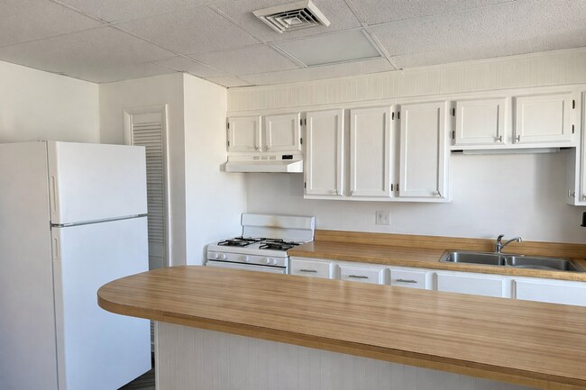 Photo - 44 W Liberty St Unidad #2