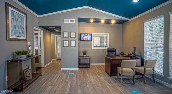 Photo - 2 br, 2 bath Condo - 2323 W Bay Area Blvd ...