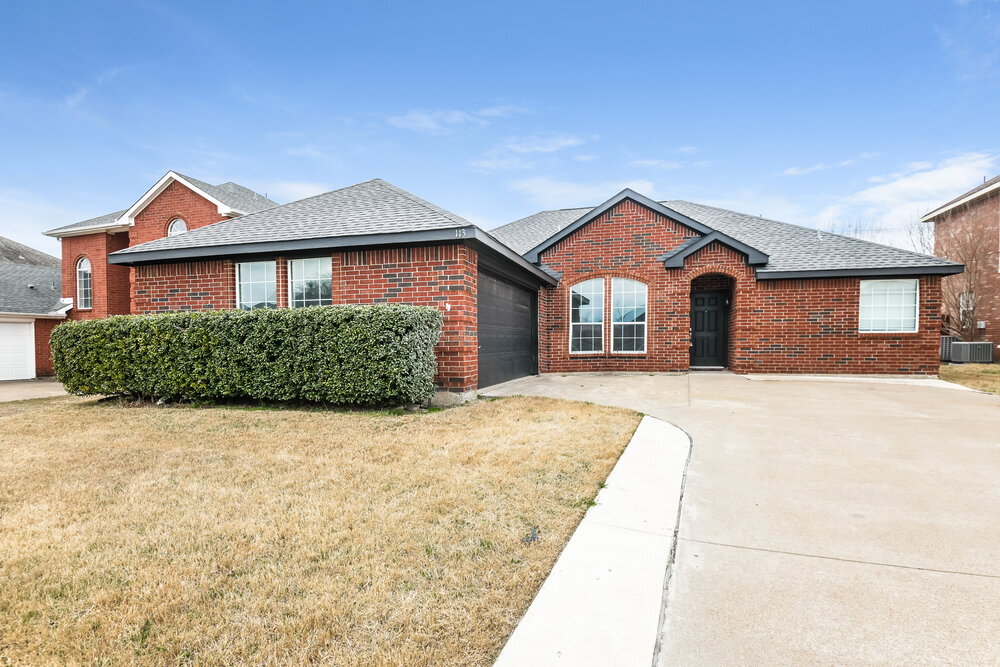 Photo - 113 Oak Hollow Ln