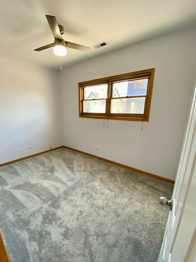 Photo - 1359 W Hubbard St Unit 3