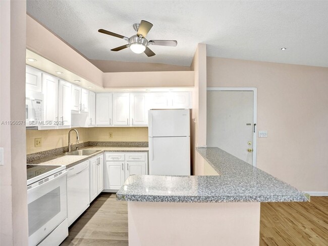 Photo - 9974 N Belfort Cir Unit 207