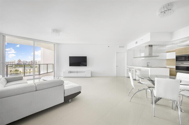 Photo - 17301 Biscayne Blvd Unit 1704