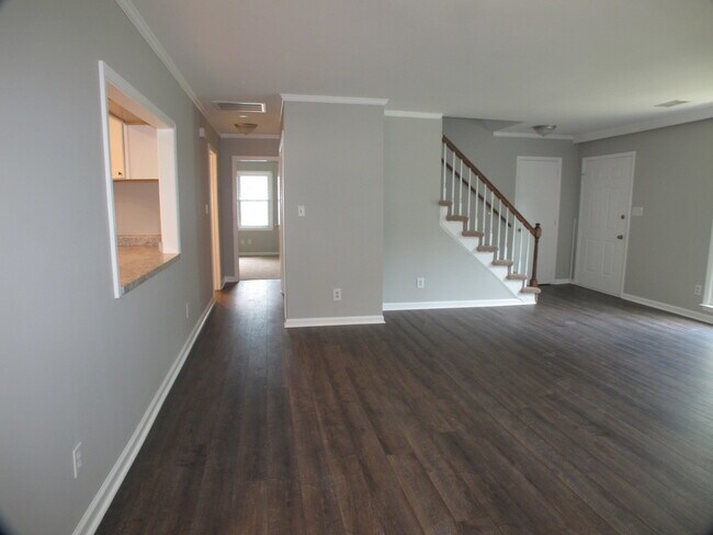 Photo - Charming Home located in the popular Raebu...