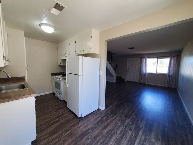 Photo - 1500 Lake Blvd Unit 1