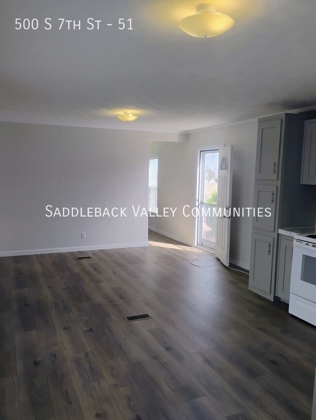 Photo - 500 S 7th St