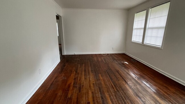 Photo - 2221 Briarfield Rd
