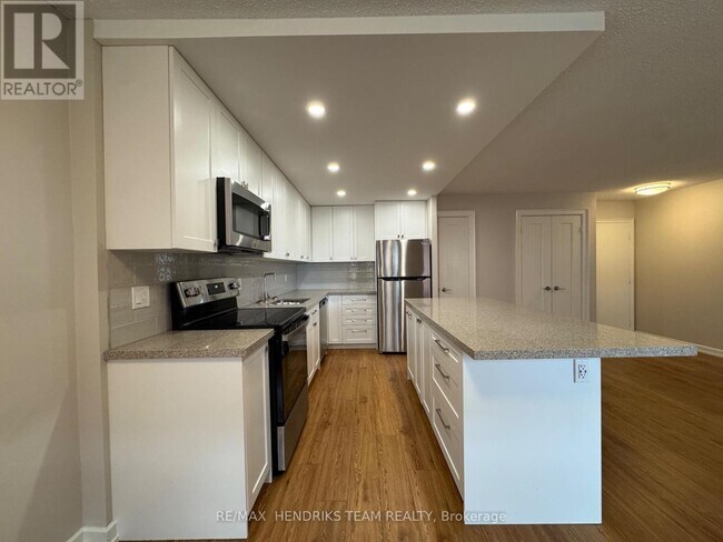 Photo - 610 Lake St Unité 507