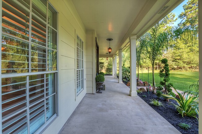 Photo - 10819 Lake Windcrest Blvd