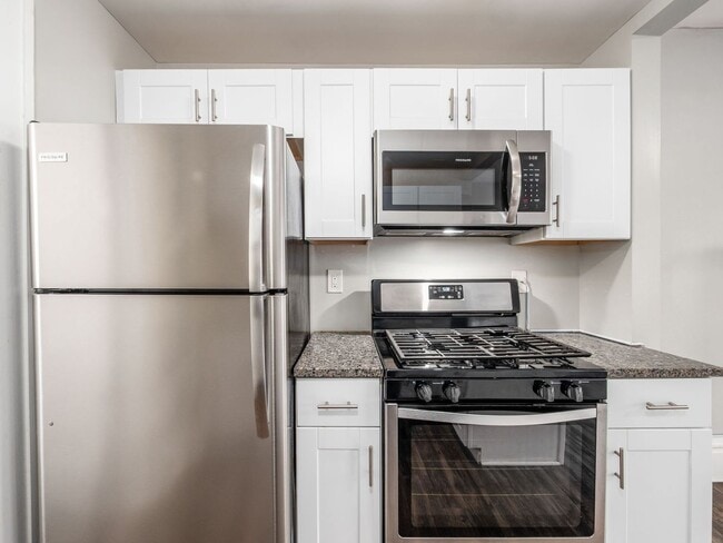 Photo - 26 E 2nd Ave Unidad 18